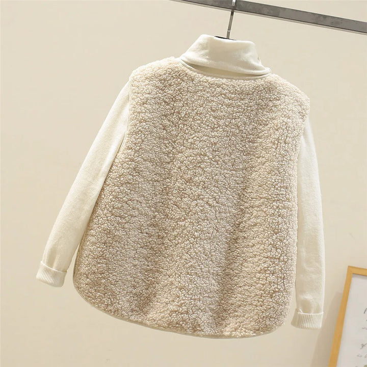 Victoria | Classic Cardigan