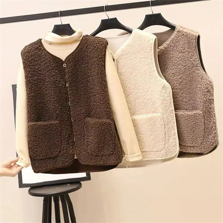 Victoria | Classic Cardigan