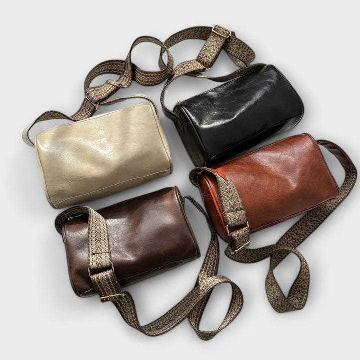 Victoria | Vintage Crossbody Bag