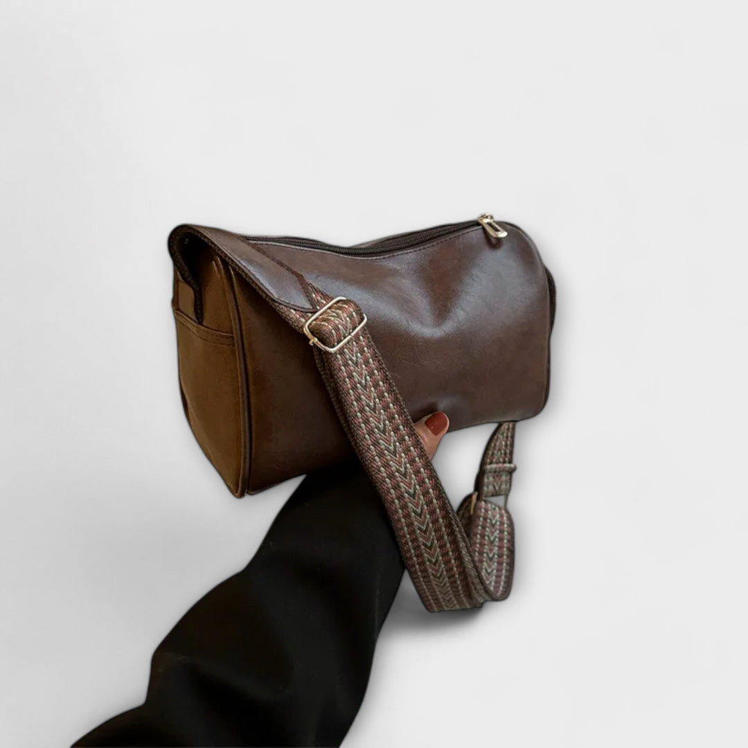 Victoria | Vintage Crossbody Bag