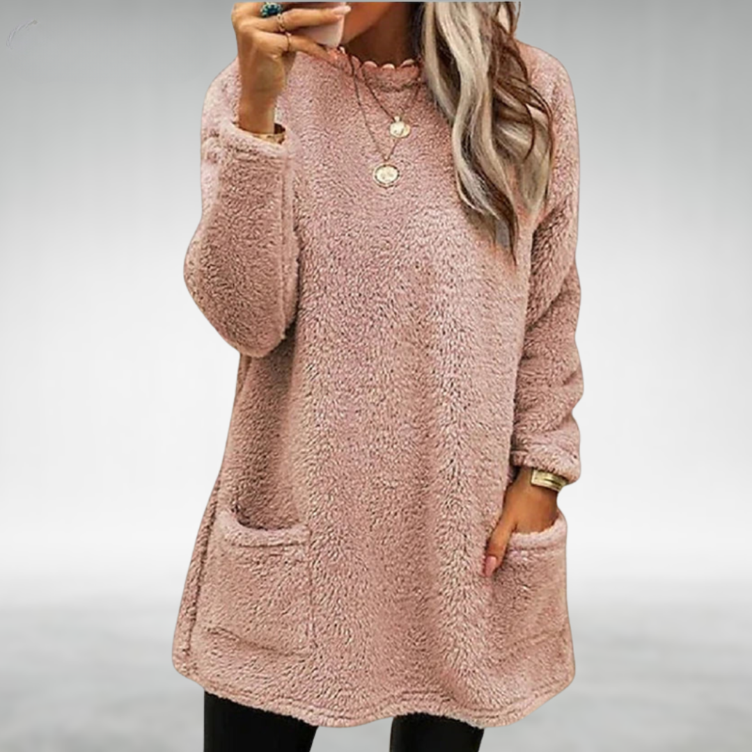 Victoria |  Everyday Pullover